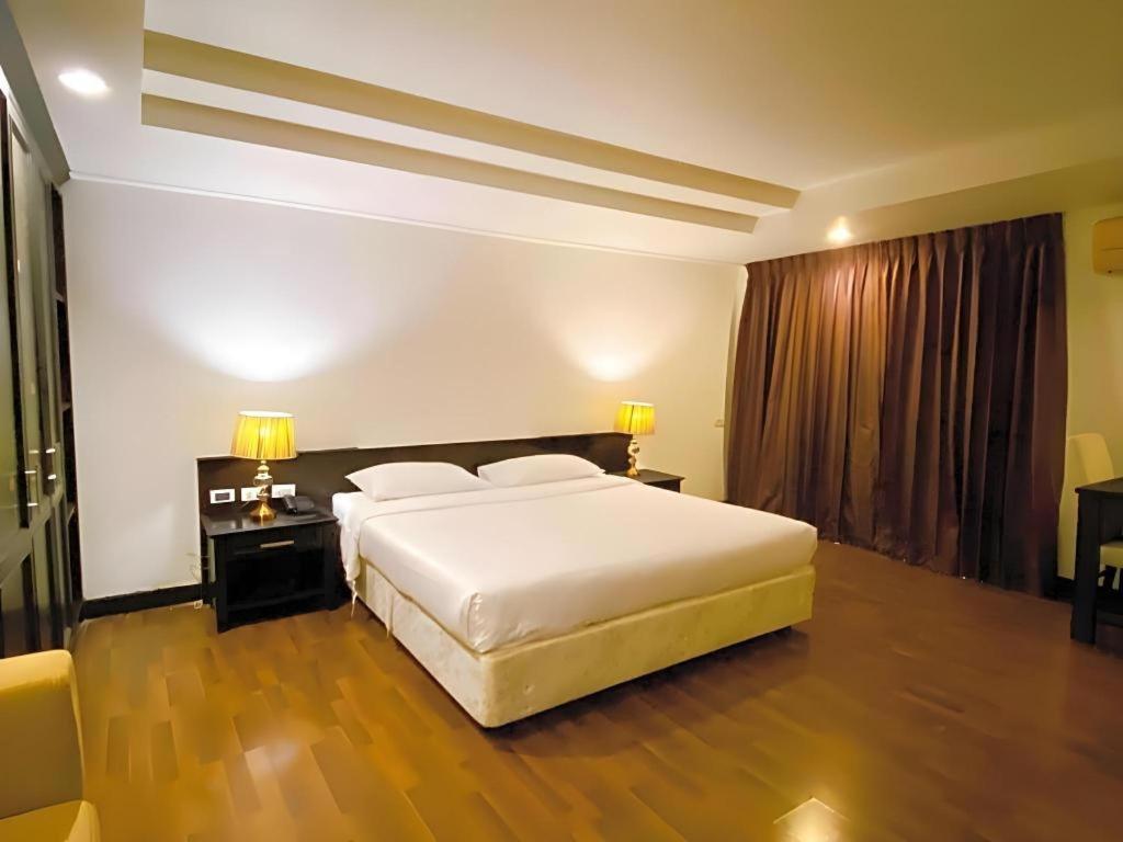 The Heritage Sathorn Suite Hotel Bangkok Eksteriør billede